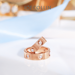 Stella Aura Wedding Rings