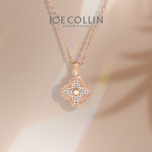 Clover Luxury Pendant